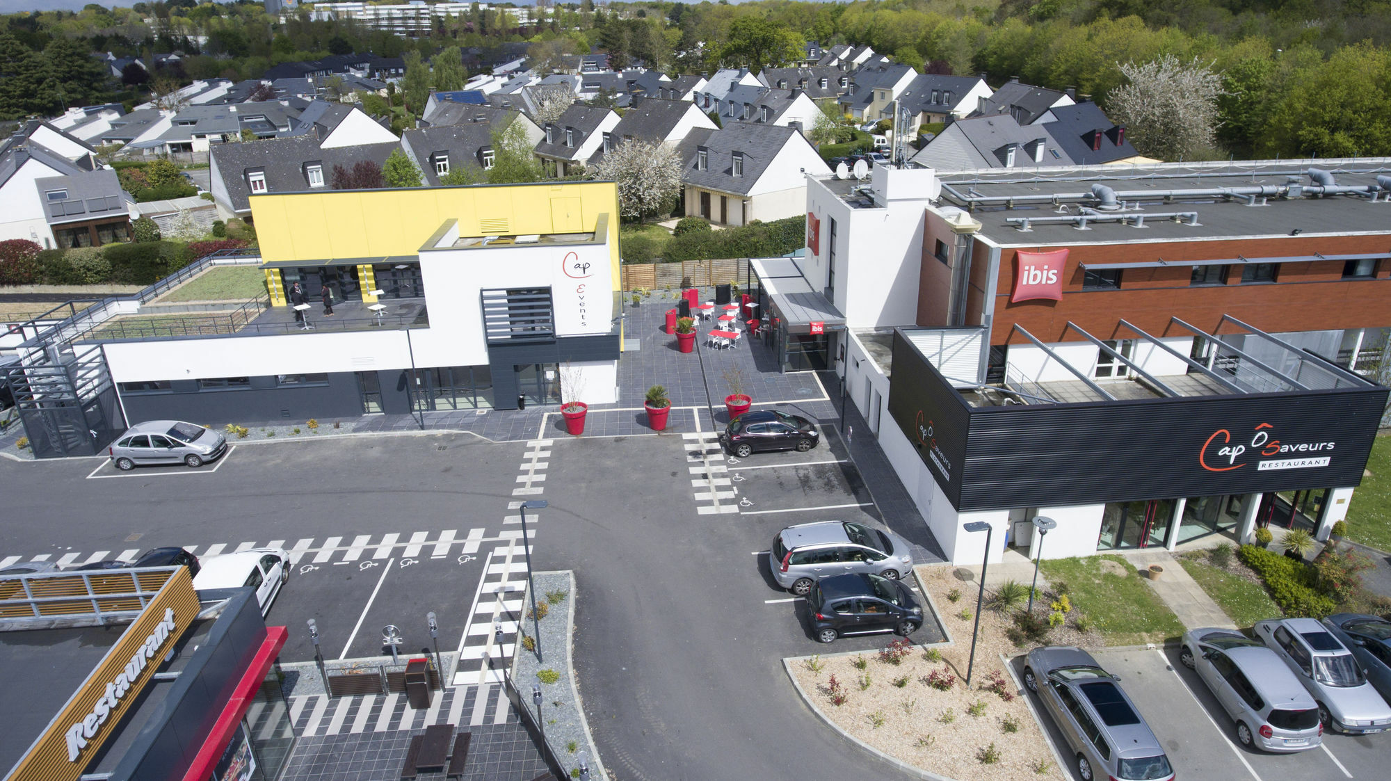 Готель Ibis Rennes Beaulieu Сесон-Севіньє Екстер'єр фото
